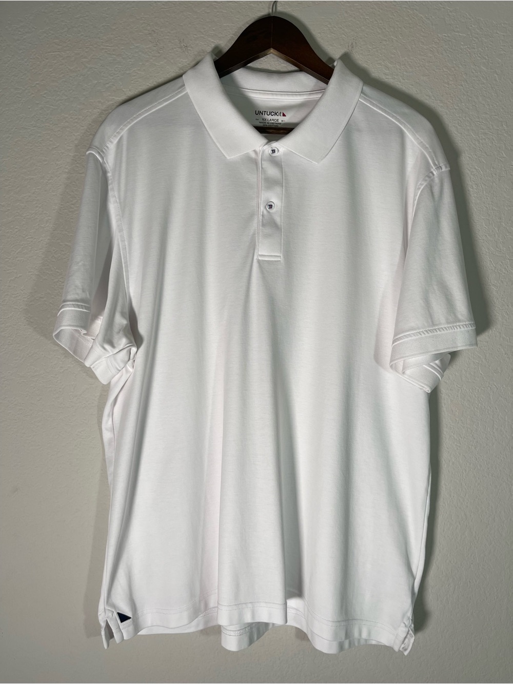 UNTUCKit Men's White Short-Sleeve Polo Size XX-Large